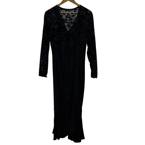 BB Collections 12 Black Velvet Lace Evening Goth Dramatic Elegant Whimsy - Picture 1 of 9